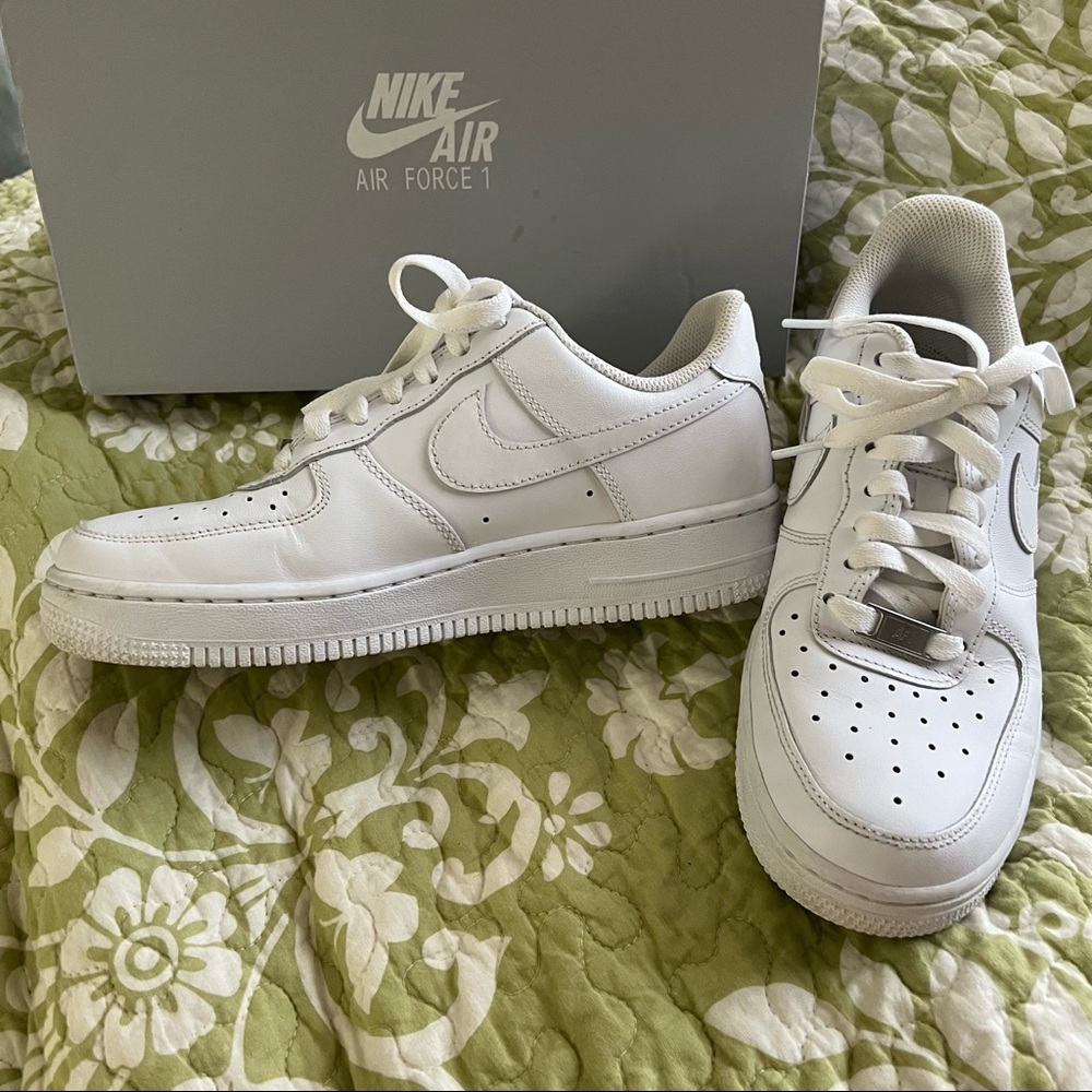 Nike Air Force 1 size 7